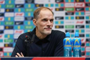 كيف قد يبدو التشكيل الأساسي لإنجلترا في أول مباراتين لتوماس توخيل