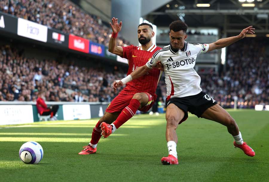 روبنسون يتحدى صلاح روبنسون يتحدى صلاح