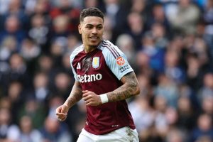 نجم أستون فيلا روجرز يحذر من بطل فرنسا باريس سان جيرمان لكنه واثق قبل الذهاب إلى مباراة الذهاب