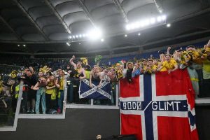 رفضت AGF الموهبة الدنماركية البالغة من العمر 16 عامًا. والآن، سجل هاتريكين لصالح بودو/غليمت.