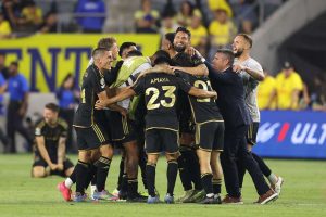 سيواجه نادي لوس أنجلوس لكرة القدم (LAFC) نادي تشيلسي في كأس العالم للأندية بعد تغلبه على نادي أمريكا في الوقت الإضافي.