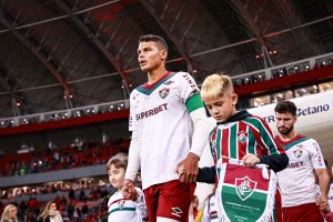 فلامينينسي يرغب في إثبات نفسه ضد فريق دورتموند الذي يضم شقيق أحد النجوم.