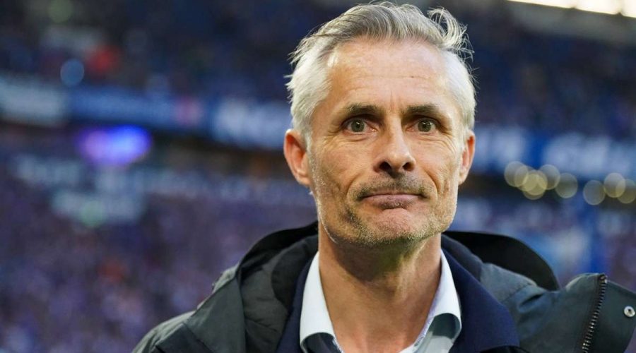 مدير شالكه 04 كيس فان وندرين يتوقع المغادرة: "واضح لي أنني لن أكون هنا"