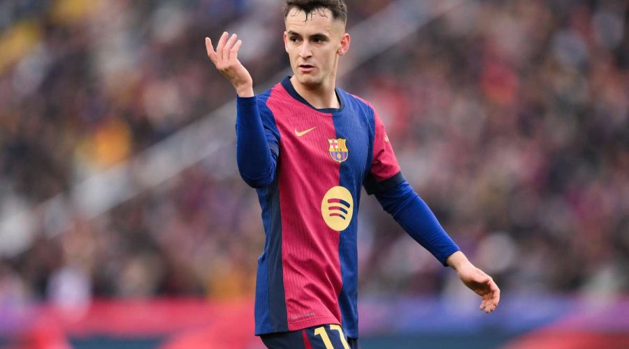 مارك كاسادو لاعب برشلونة سيغيب لمدة ثمانية أسابيع بسبب إصابة في الركبة.