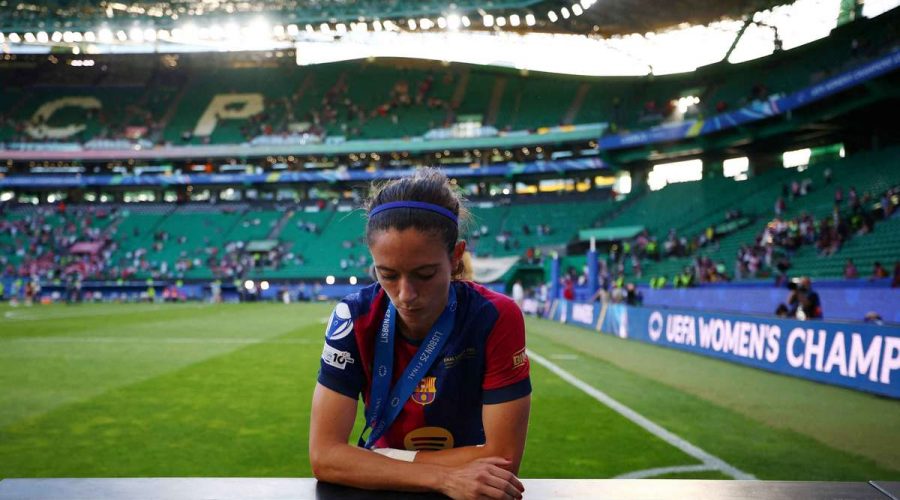 مدرب إسبانيا توومي متفائل بخصوص لياقة بونماتي بعد صراعها مع التهاب السحايا