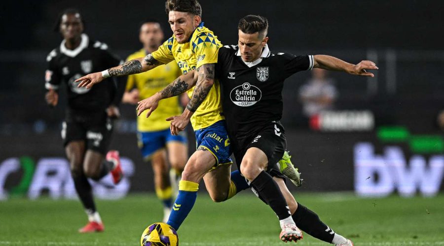 ألغى لاعب لاس بالماس "موليرو" هدف سيلتا فيغو الافتتاحي لتتقاسم الفريقان النقاط.